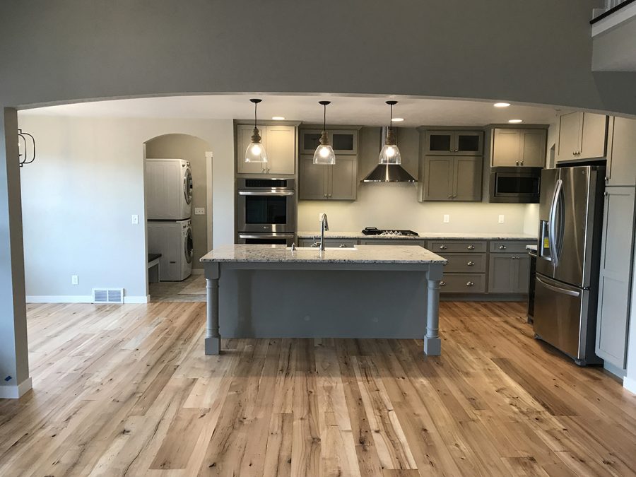 KITCHEN: CUSTOM & KARALYN