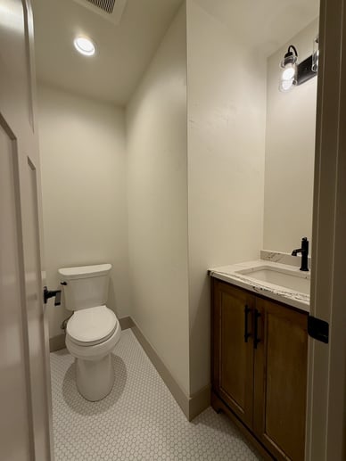 powder room