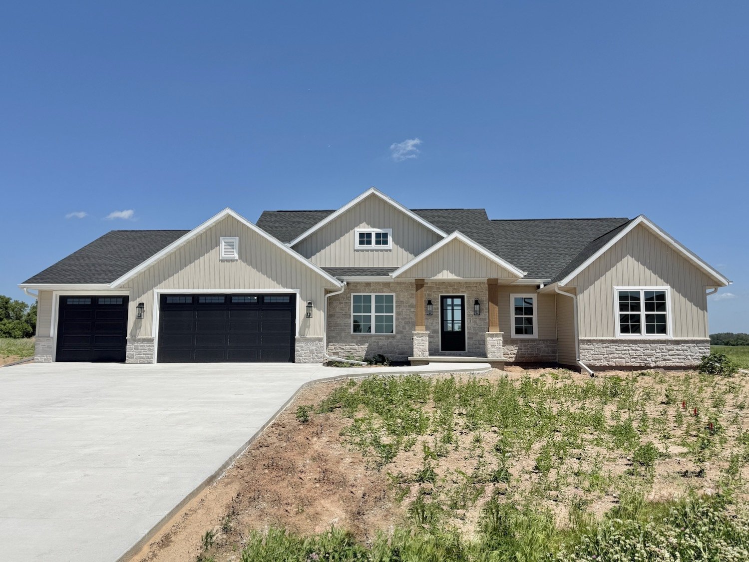 5090 N Cobble Creek Drive