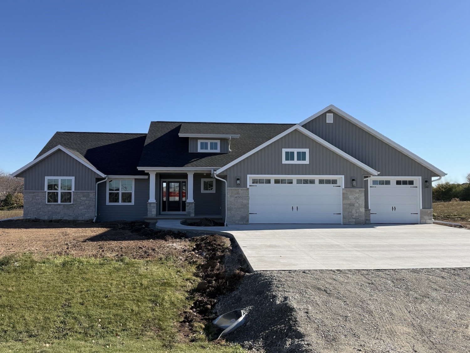 4050 N Rose Meadow Lane