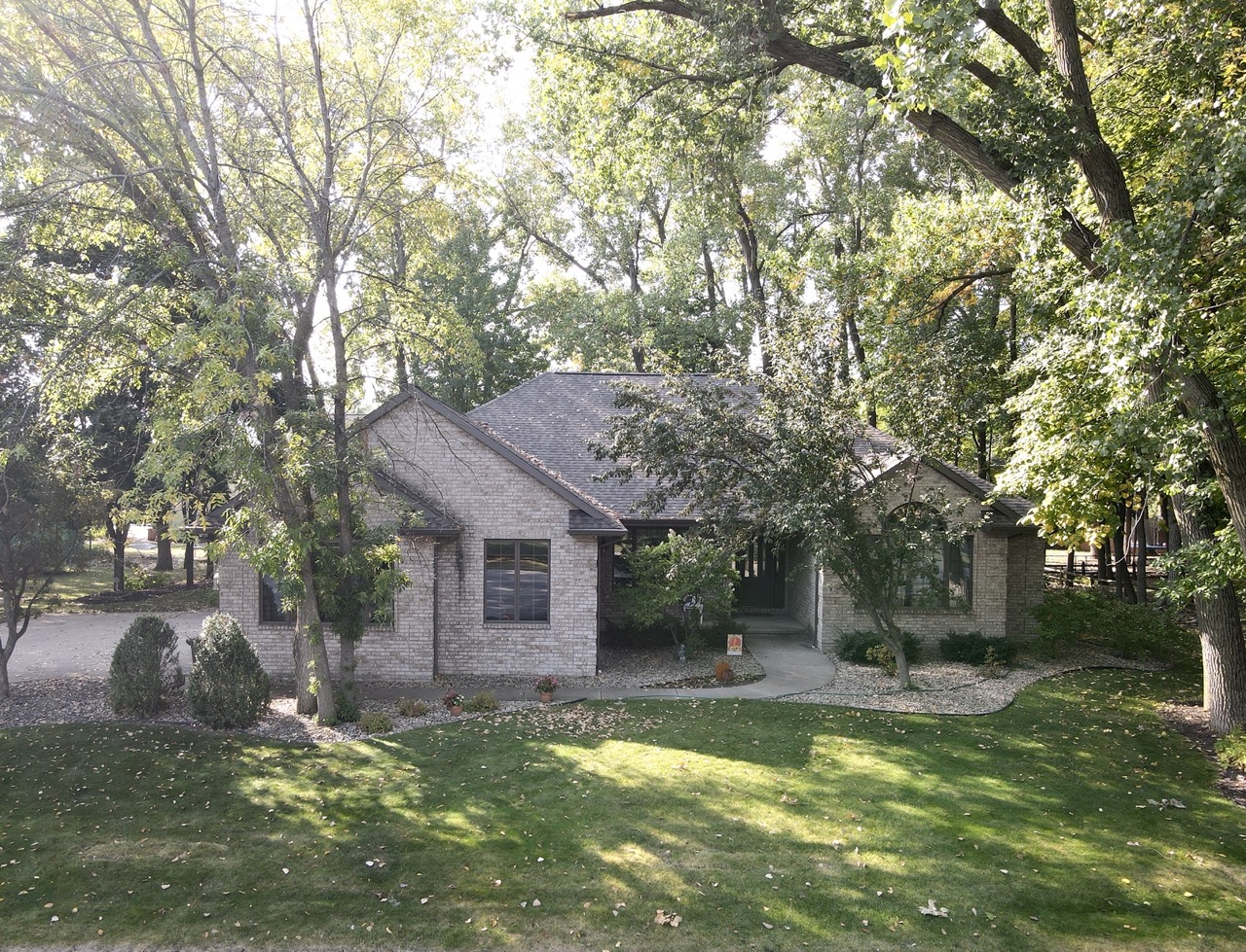 228-Parkwood-Drive