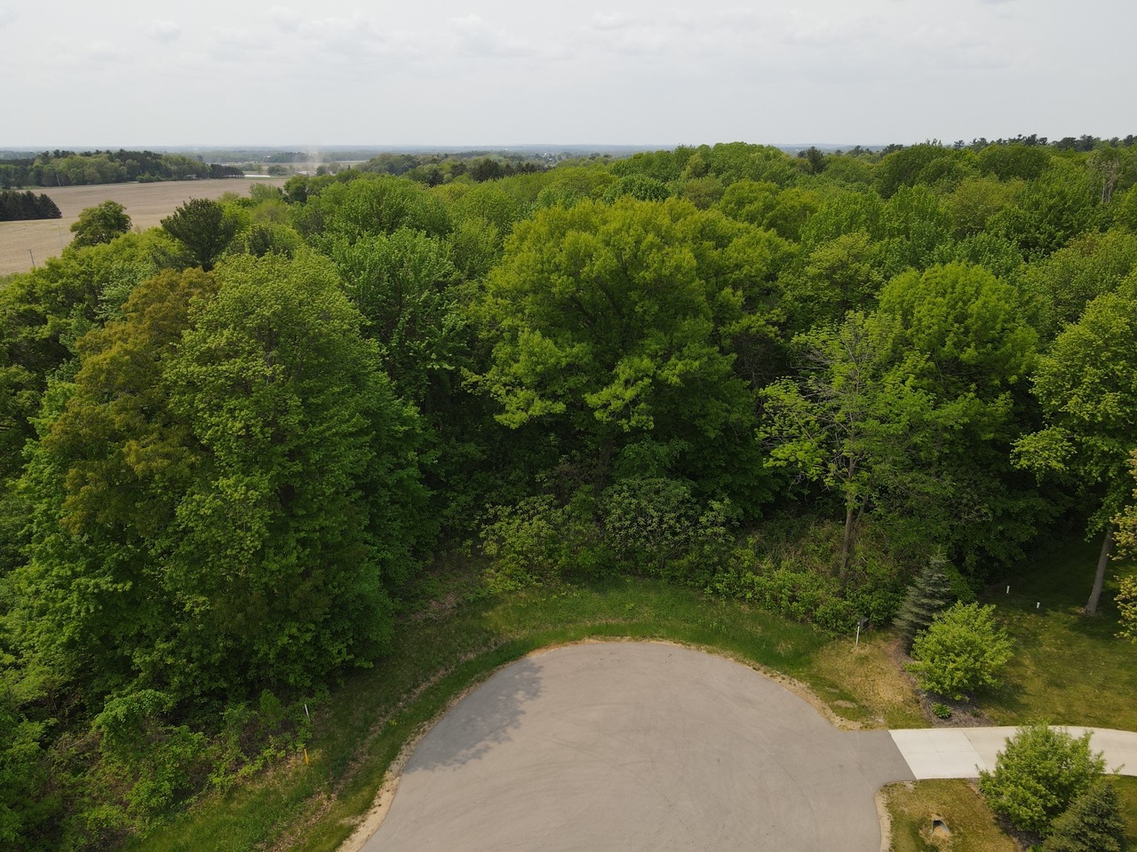 Lot 4 Woodland Hills