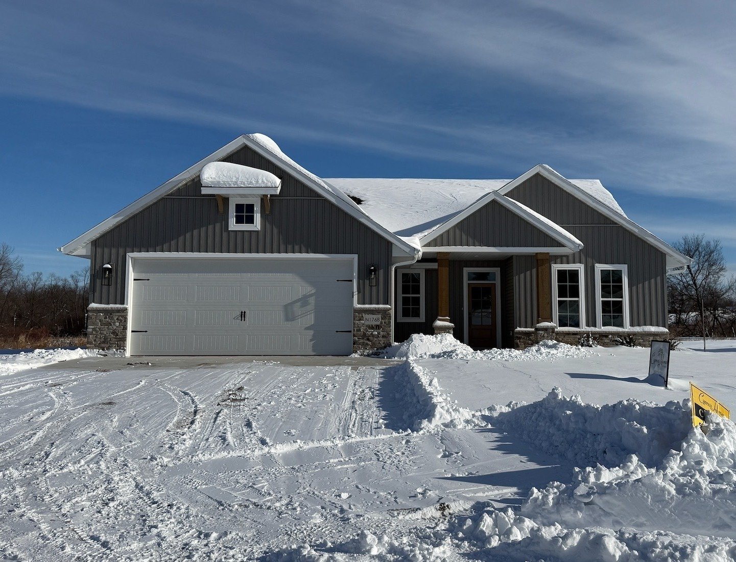 N1768 Red Cardinal Drive