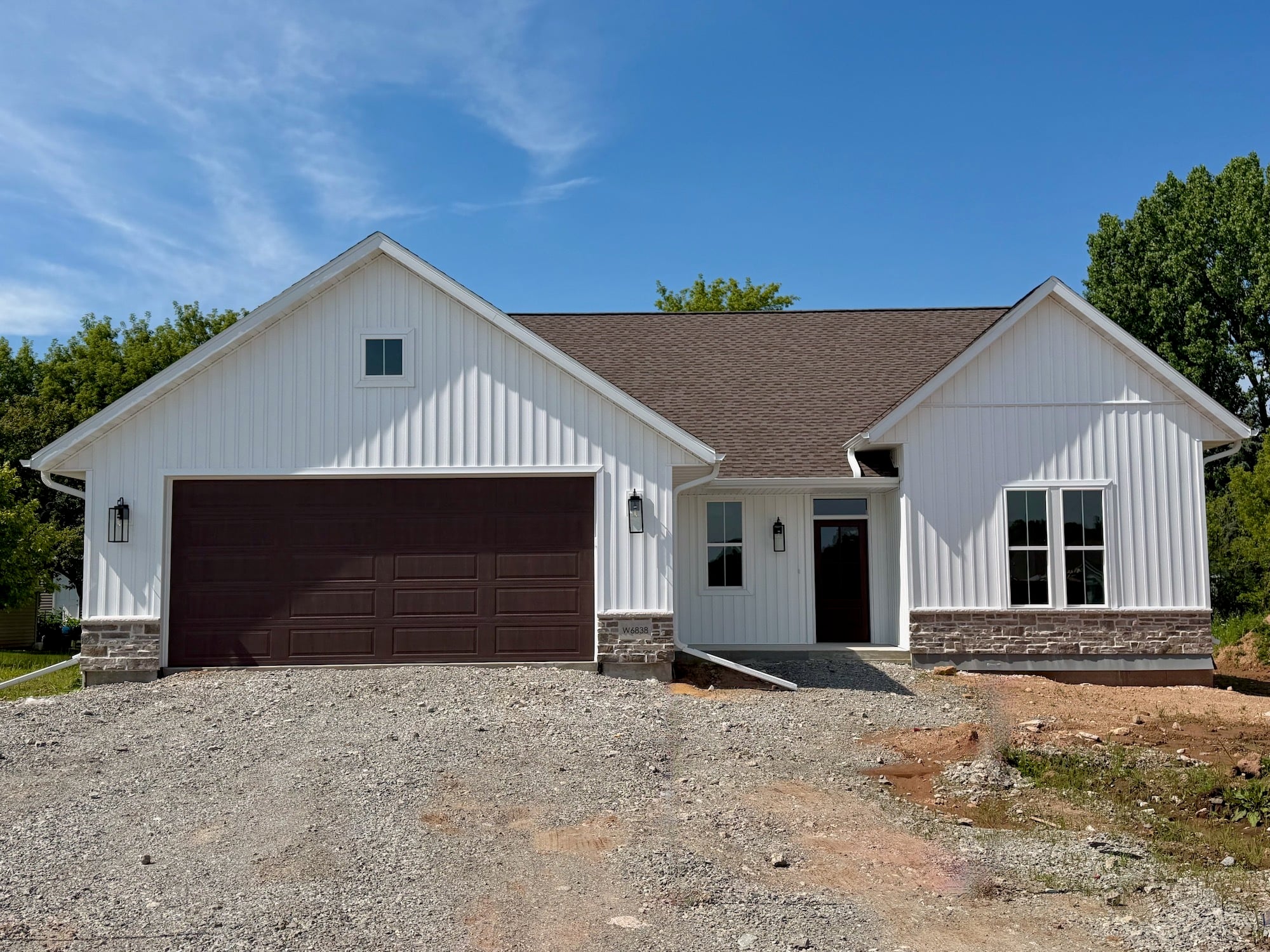 W6838 Goldfinch Drive