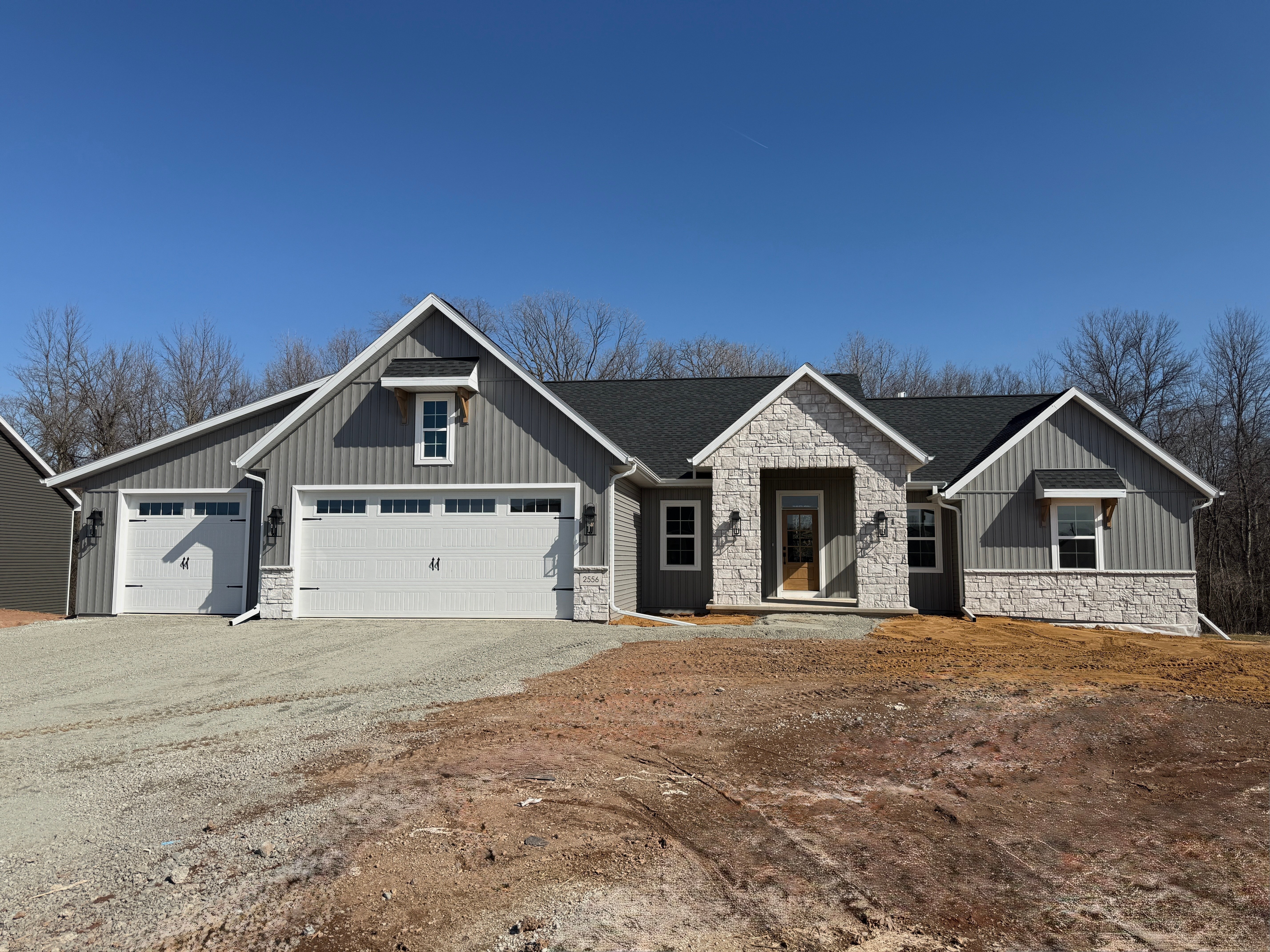 2556 N Stellita Circle