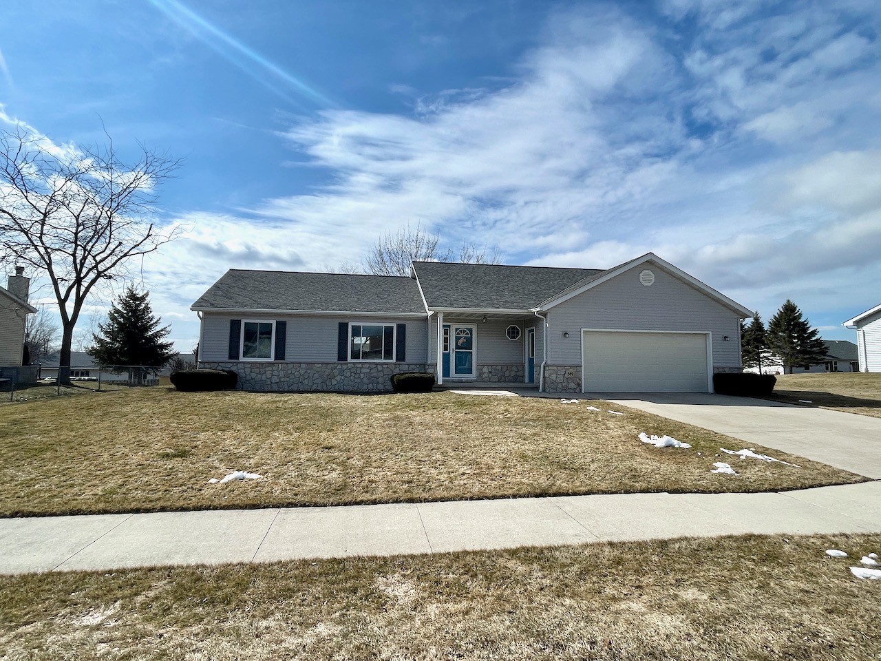 569 Oak Spring Drive