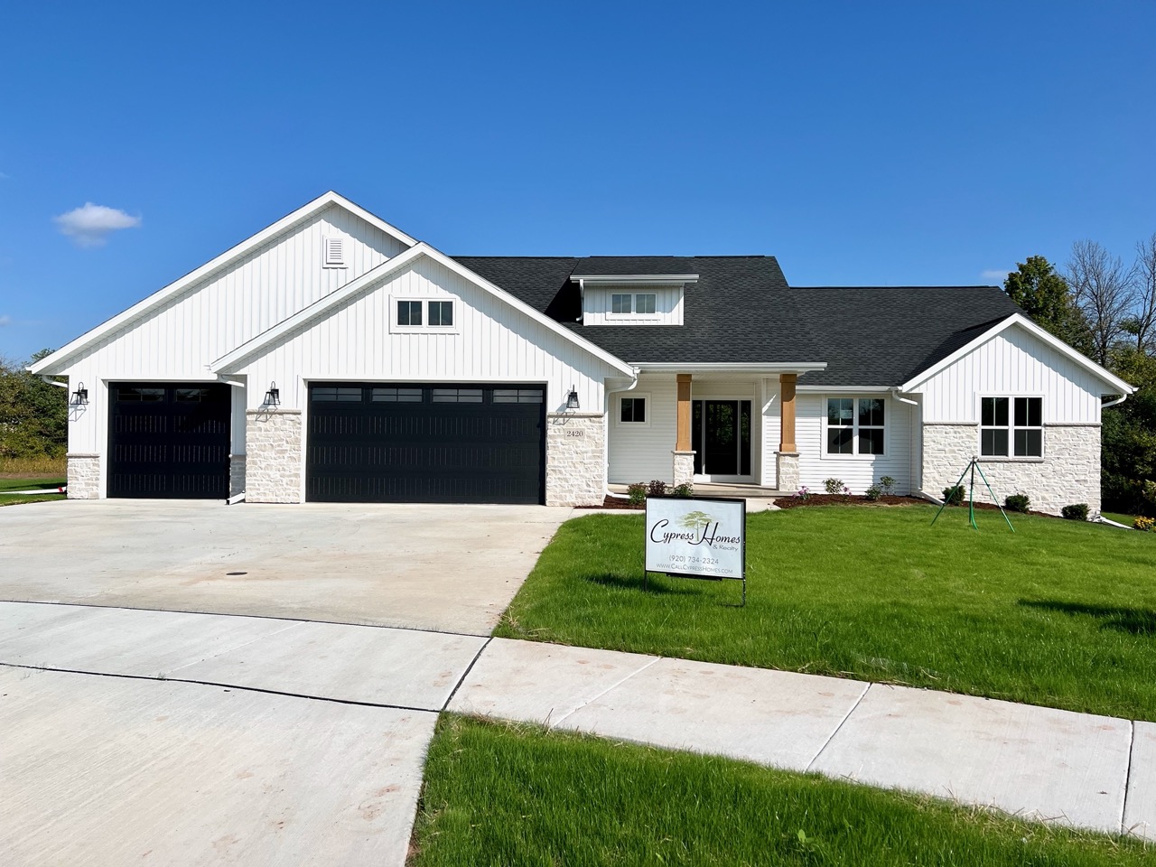2420 Adrienne Court